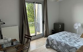 Homestay - Chambre chez habitant, Gare, Châteaux et Loire à Vélo